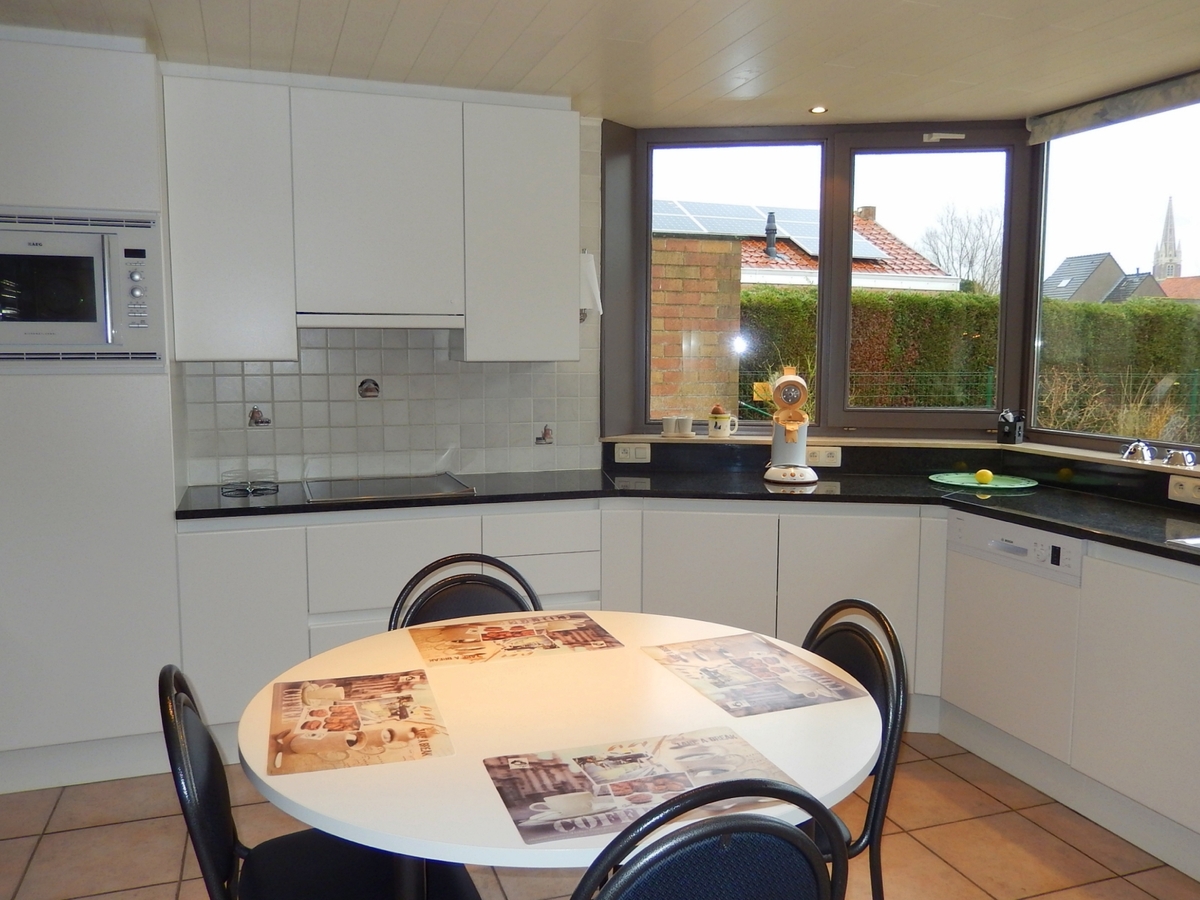 Verzorgde instapklare woning met zonnige tuin 