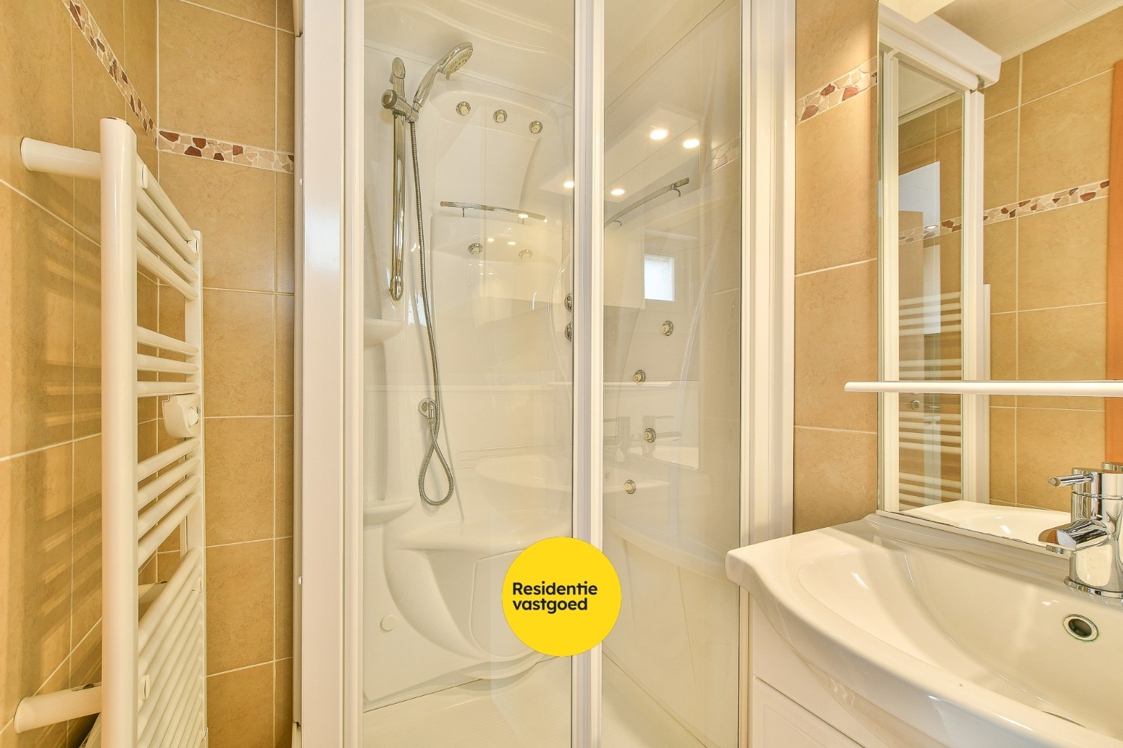 Gezellige vakantiewoning met 3 slaapkamers vlakbij strand, bos en centrum De Haan 