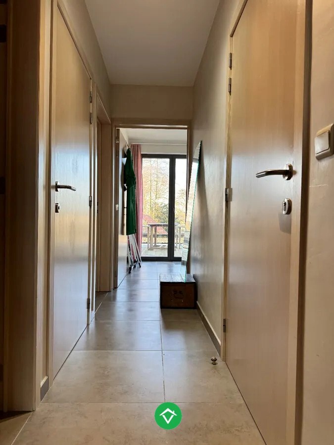 Prachtig appartement met 2 slaapkamers garage en groot terras te Leke 