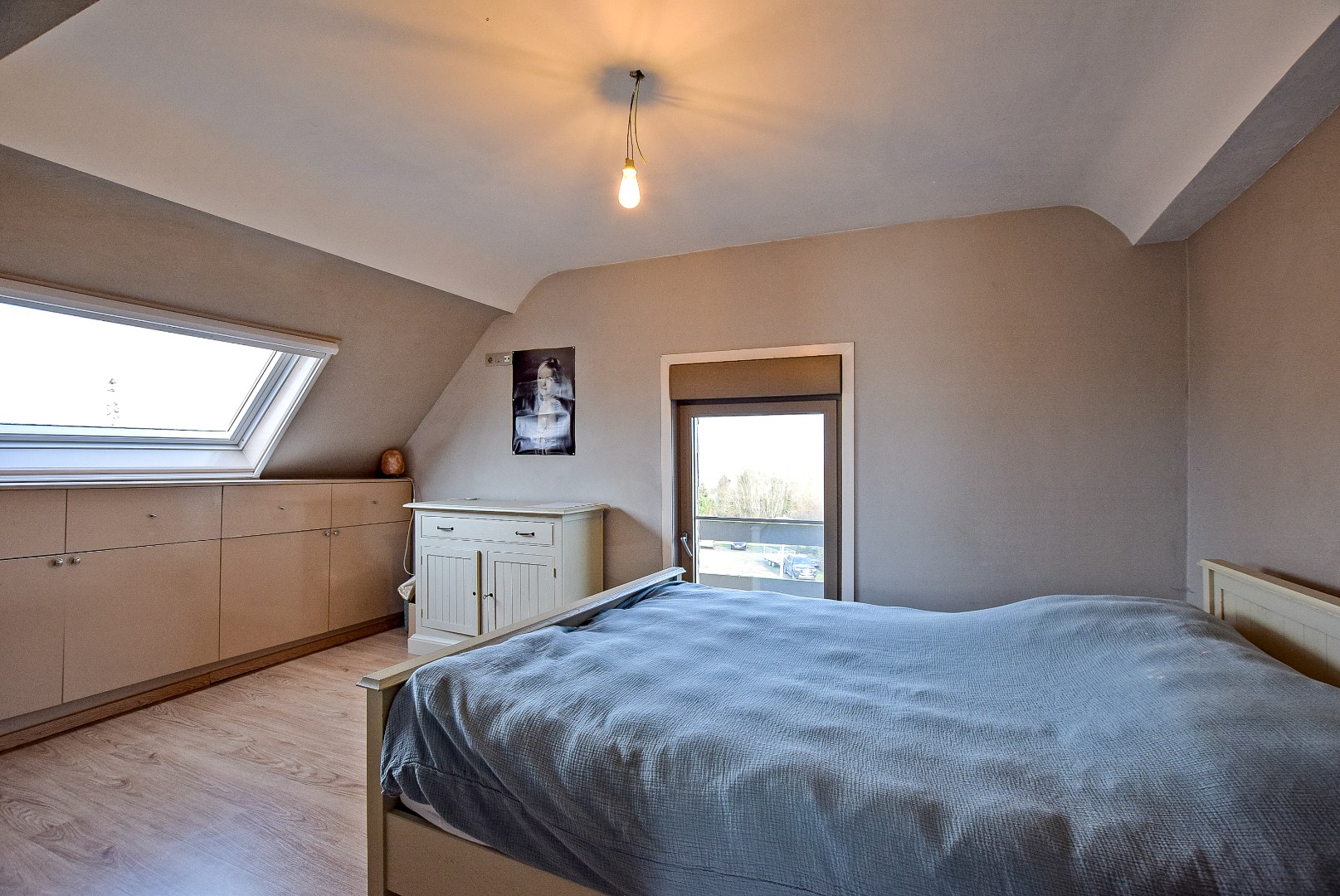 Restaurant met privéwoning en 2 B&amp;B-kamers op 4.370 m² 