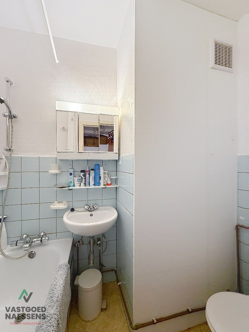 app 1 chambre-vue meublé. 