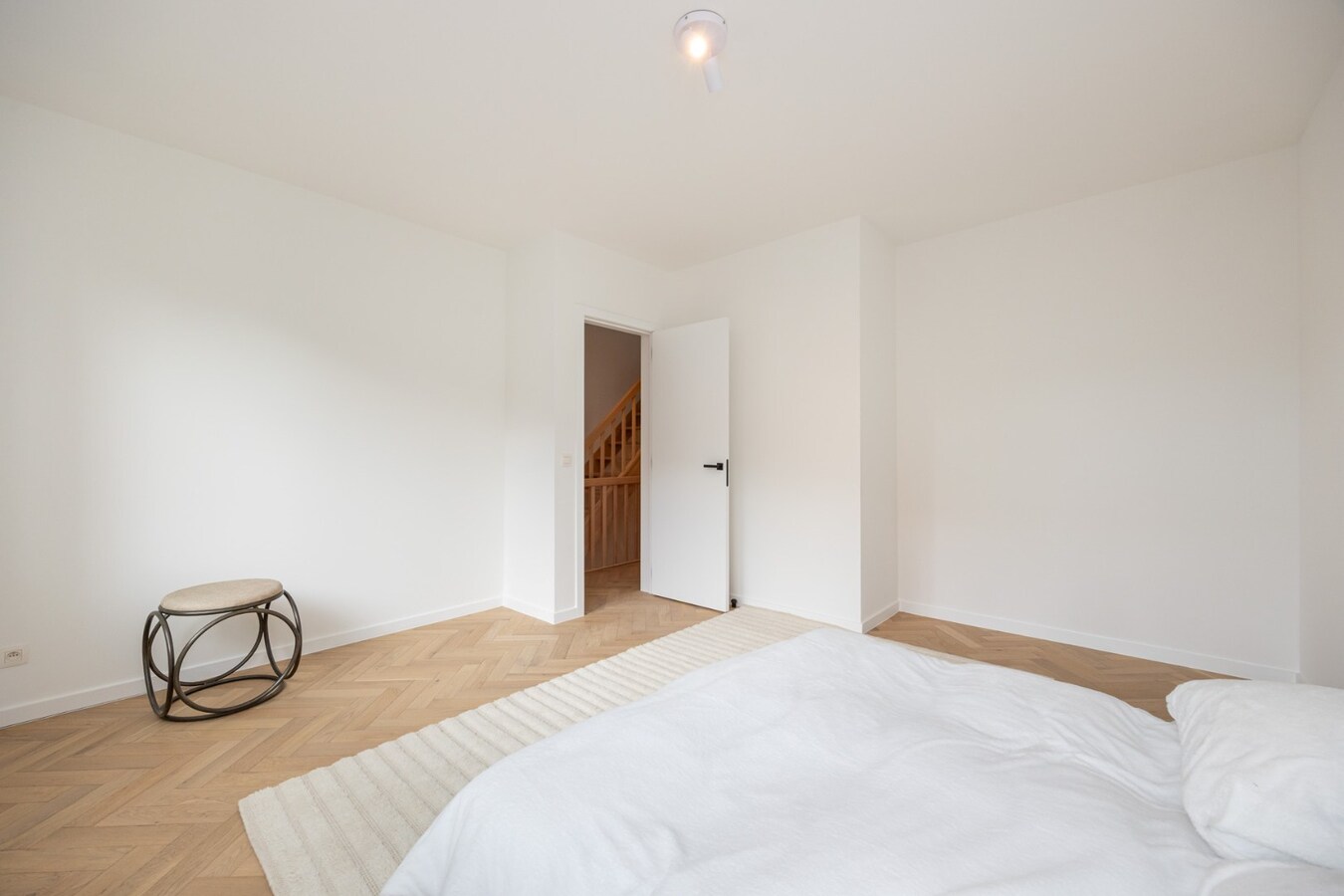 Prachtige nieuwbouwwoning met 4 slpk op een rustige ligging te Mechelen! 