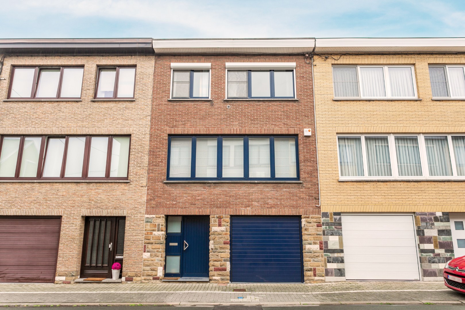 Maison économe en énérgie avec 3 chambres et garage à Halle 