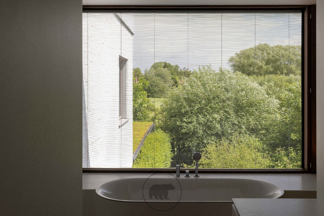 Exclusieve nieuwbouwvilla op residentiële droomlocatie te Kortrijk 