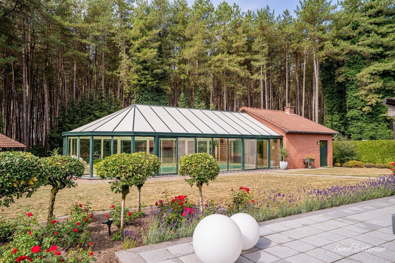 Unieke eigendom voor paardenliefhebbers met overdekt zwembad op ca. 1,8ha te Koersel (Beringen) 