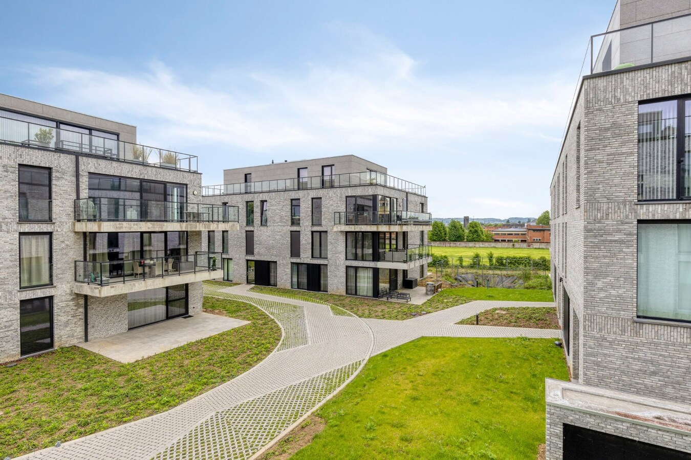 Lichtrijk appartement met EPC-label A en zonnig terras in groene residentie 