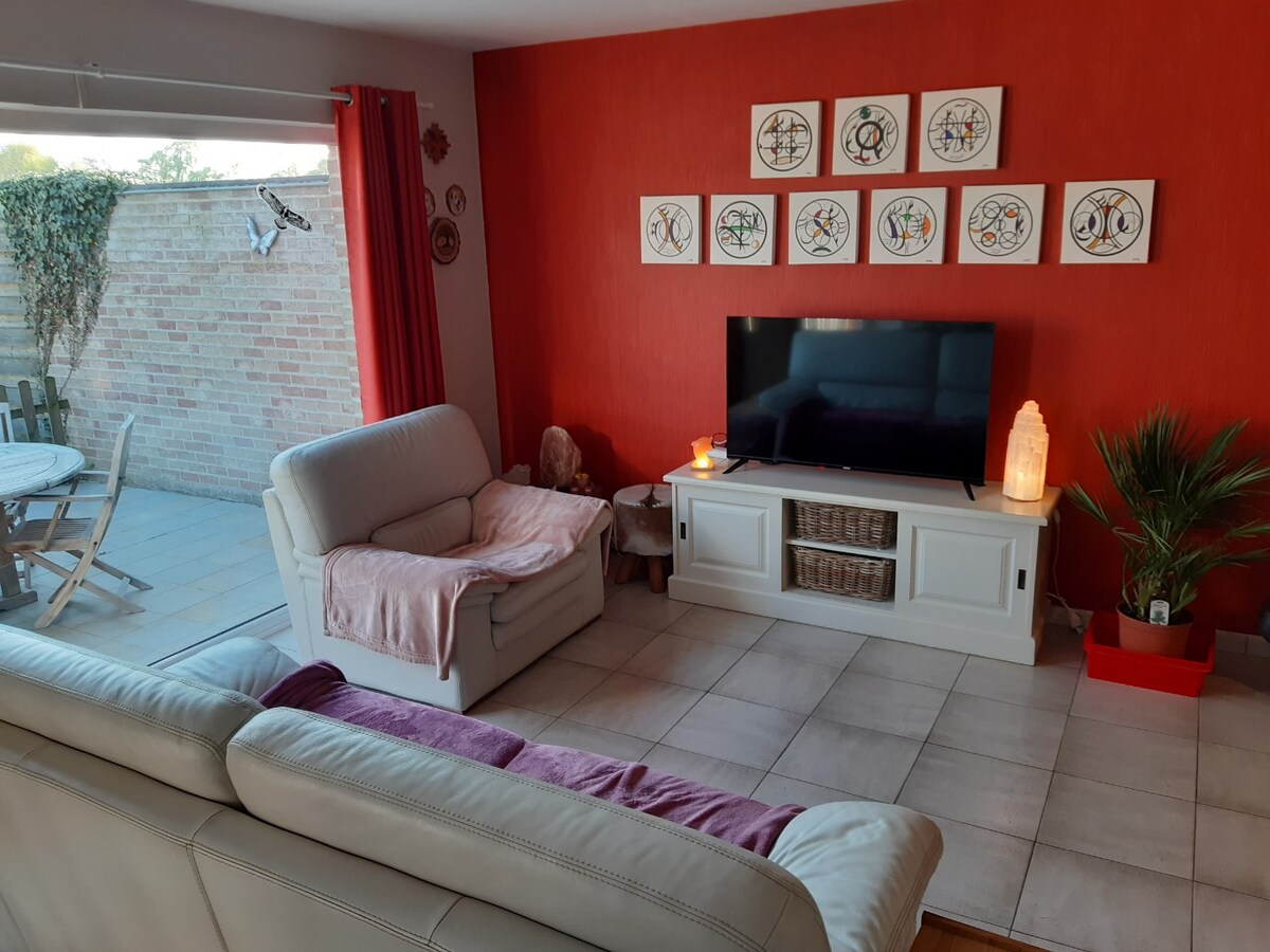 Ruime woning (4 slaapkamers) met garage 