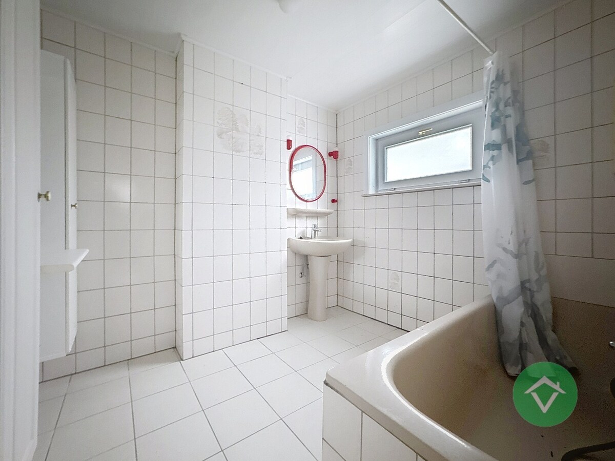 Opbrengsteigendom te koop in centrum Bredene 