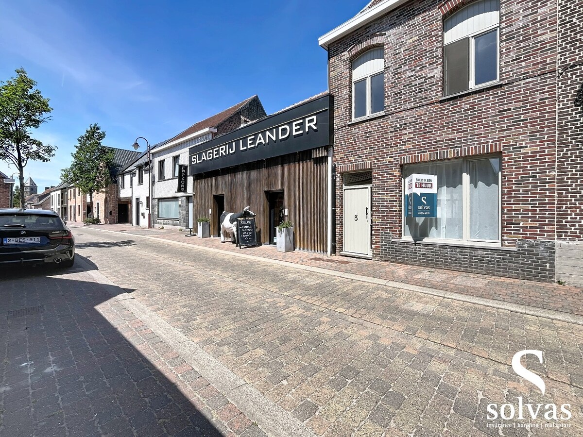 Te huur woning - Lotenhulle
