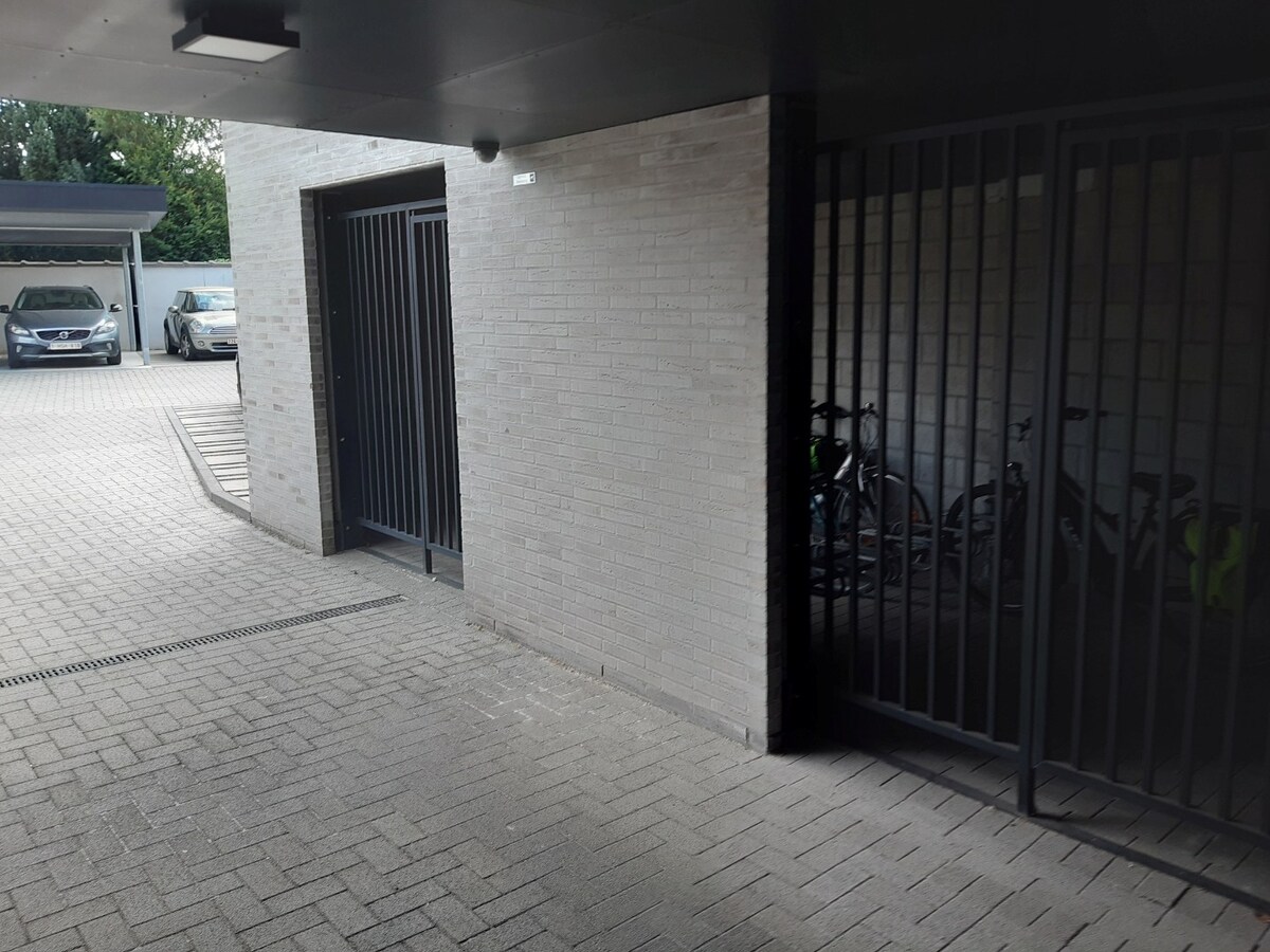 Ruim, energiezuinig 3- slaapkamer appartement. 