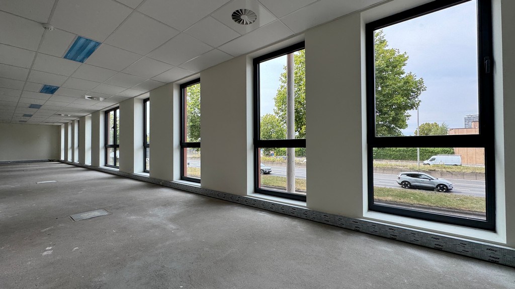 Kantoor en retailruimte te huur in The Lofthouse South in Wilrijk