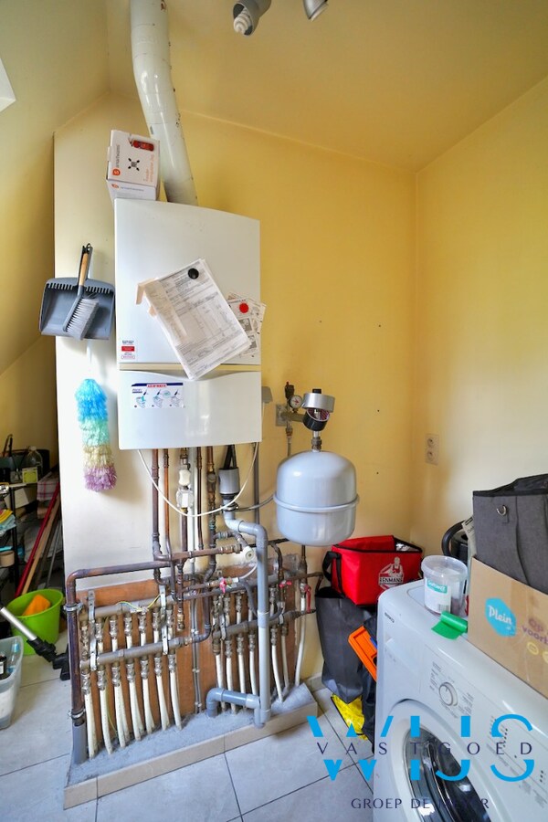 Instapklaar appartement met terras en aparte garage te ERTVELDE ! 