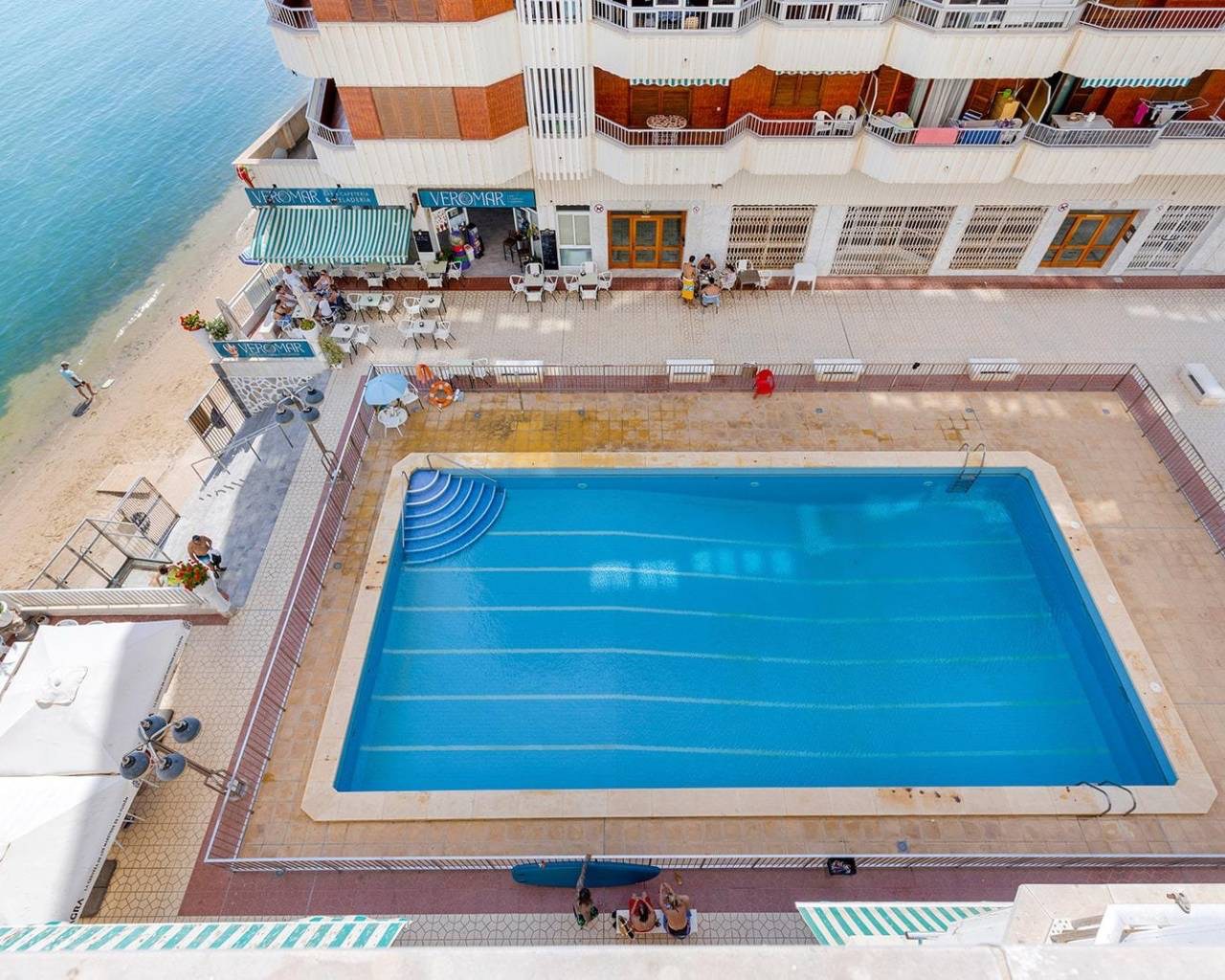 Eindelijk: uw droomappartement pal aan het strand van Torrevieja 