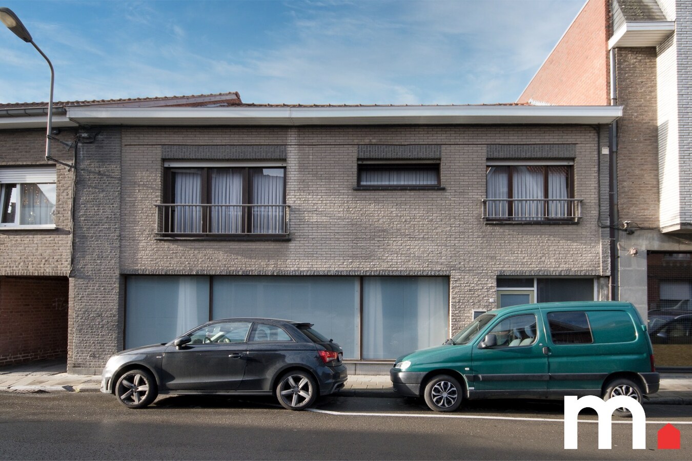 Ruime eigendom in Izegem – ideaal voor wonen en werken of opbrengsteigendom! 