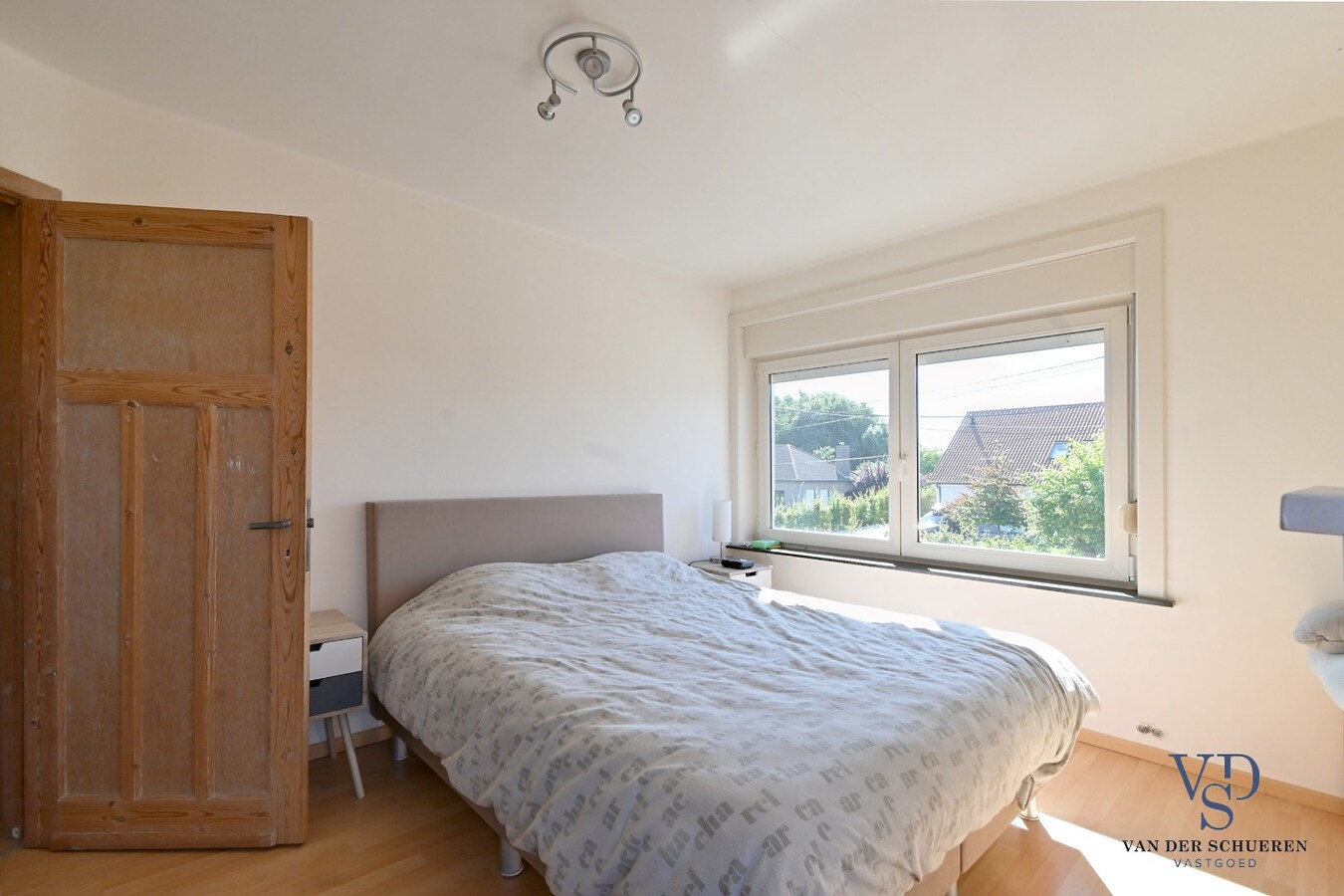 Degelijke Half Open Bebouwing 