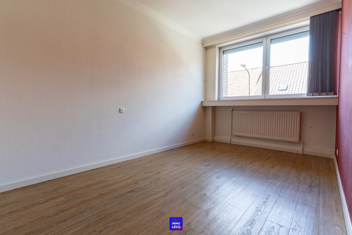 Maison "Bel-Etage" avec double garage, jardin, en plein centre-ville ! 