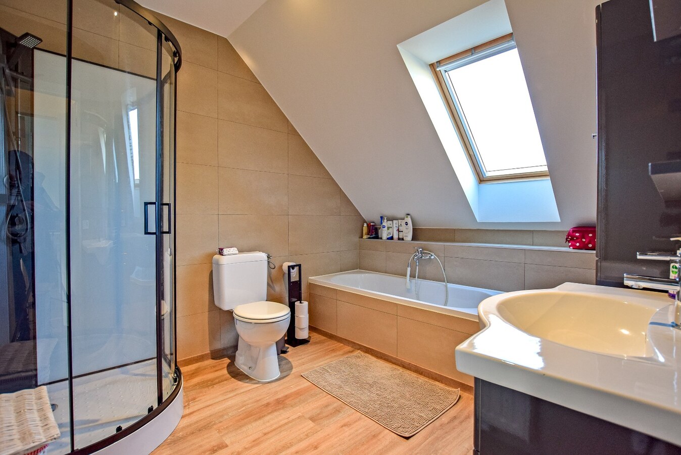 Verkocht | onder voorbehoud woning - Lo