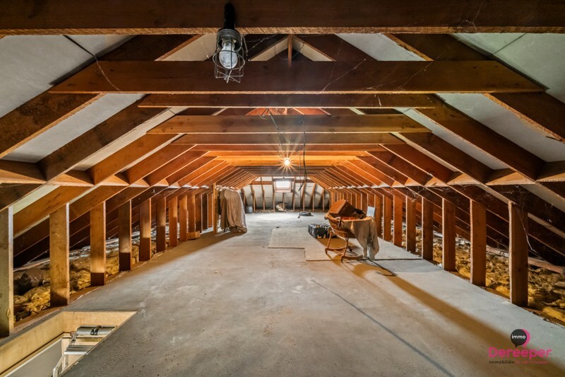 Charmante bungalow, gelegen op een ruim perceel van 626 m² 