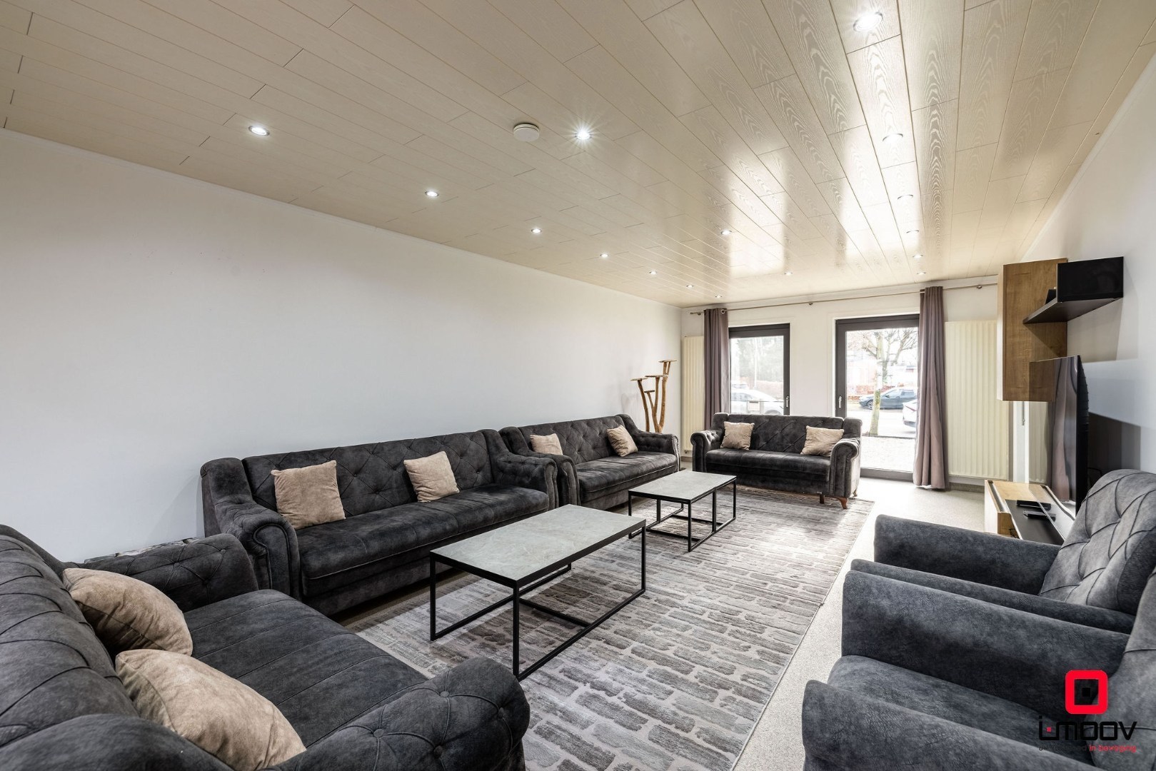 Ruime gezinswoning met tuin en aparte kangoeroewoning 