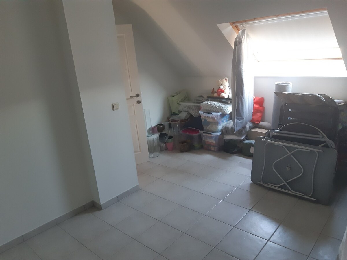 Ruim duplex 2 slpk-appartement in centrum Gavere. 