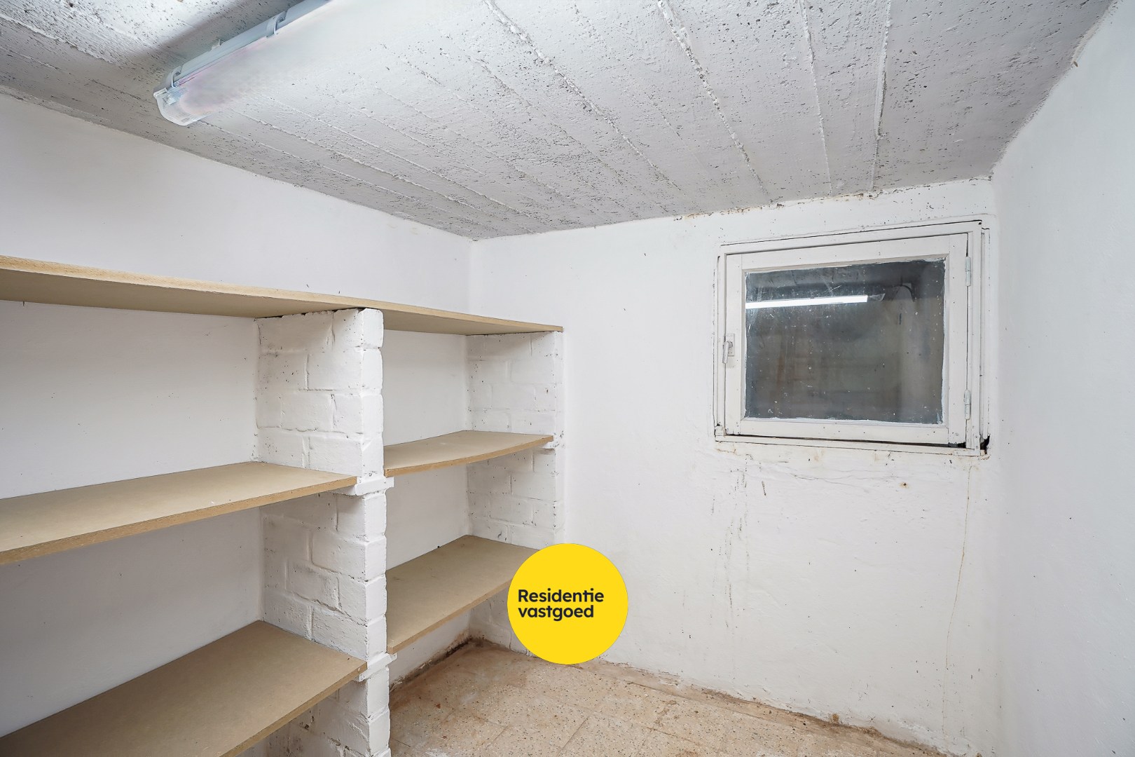 Landelijk gelegen woning op een perceel van 1.361m² 