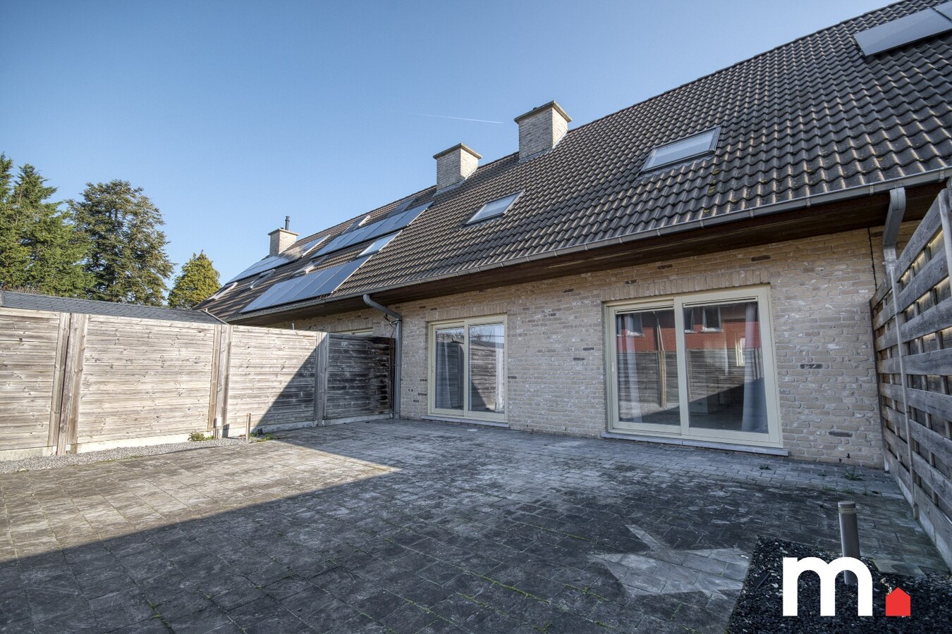 Instapklare gezinswoning in rustige verkaveling te Heule ! 