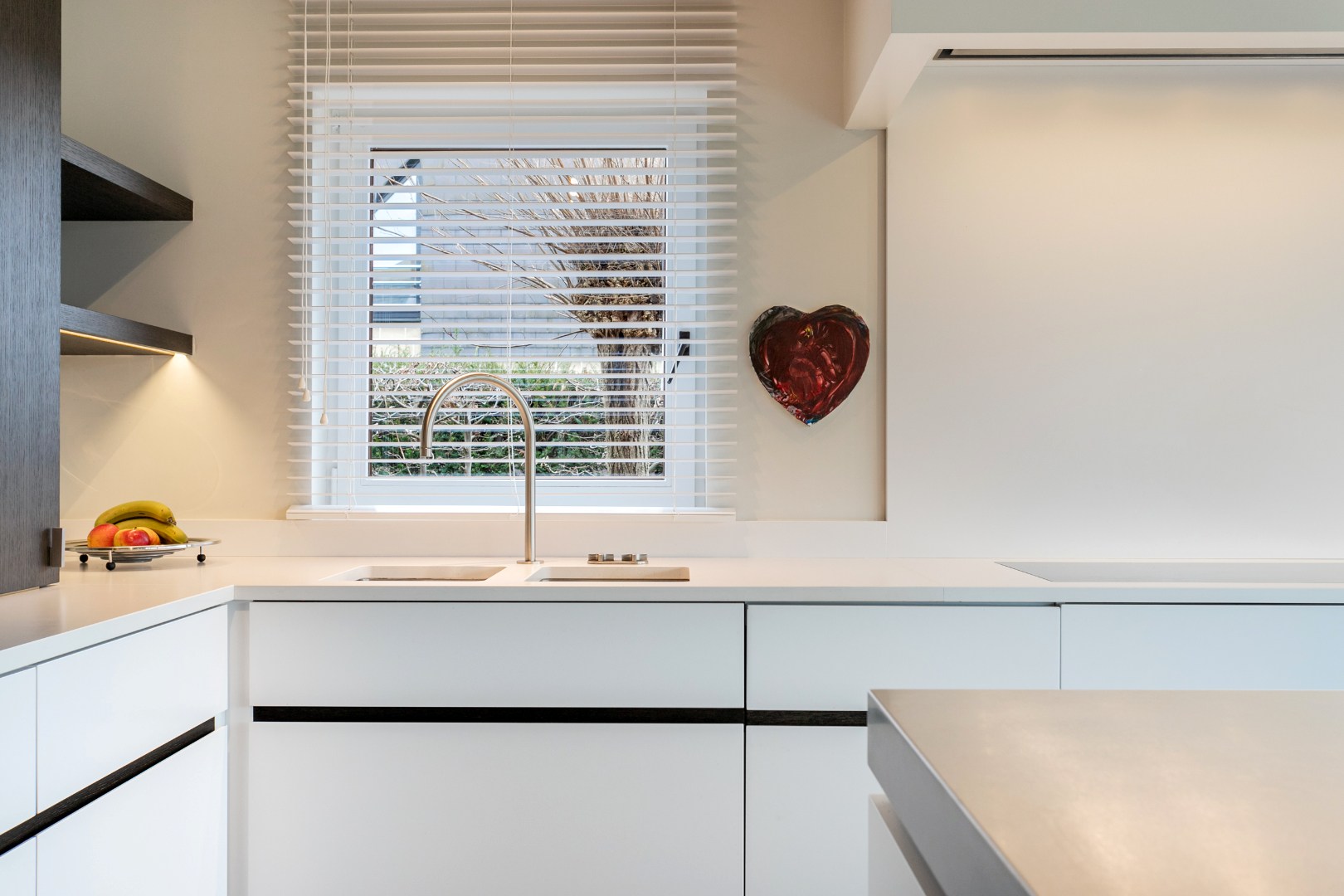 Instapklare villa te Heikruis, 4 slpks, bureau, dubbele garage en ruime tuin 