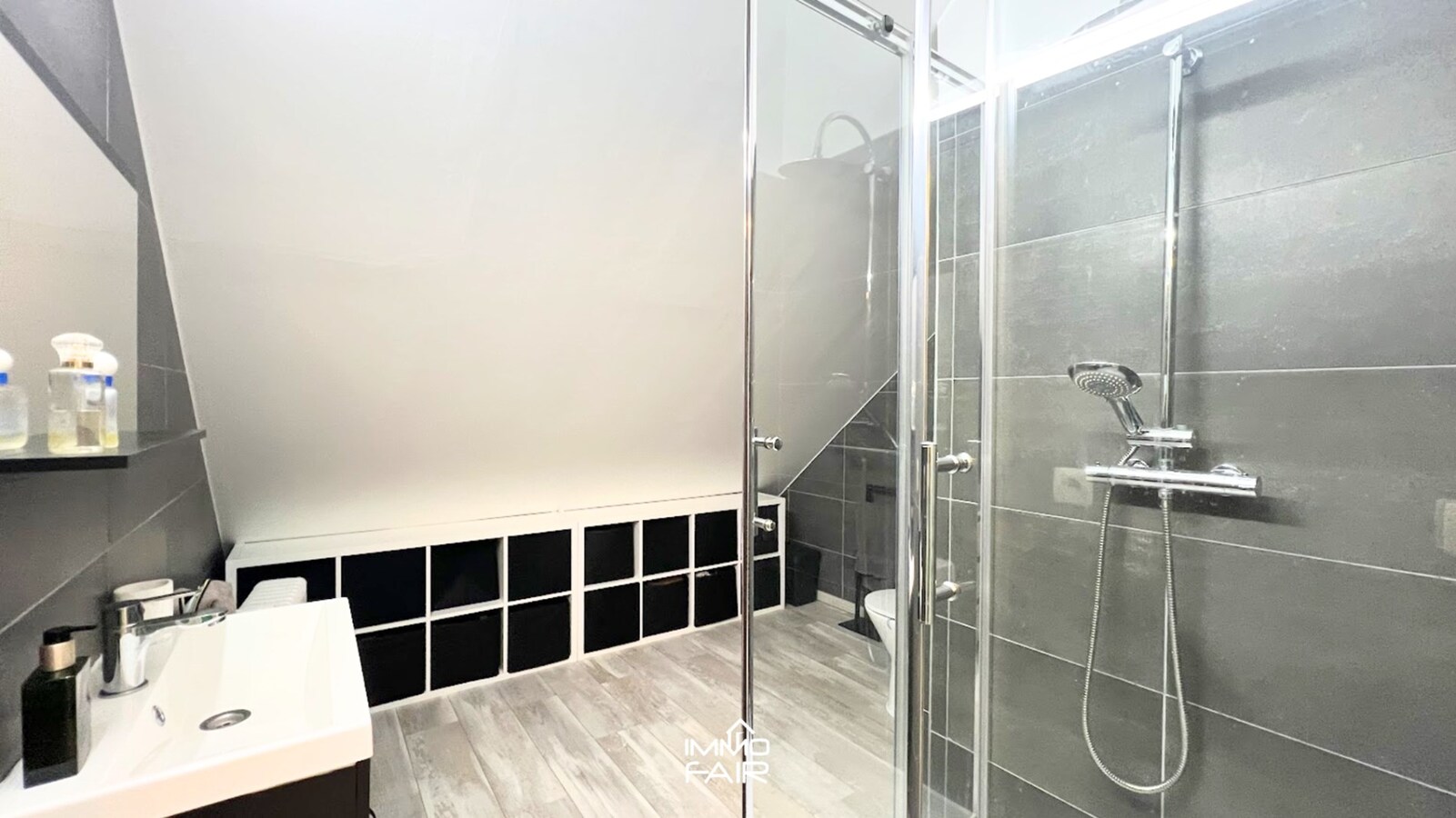 Verborgen pareltje met 5 slaapkamers vlakbij Maastricht 