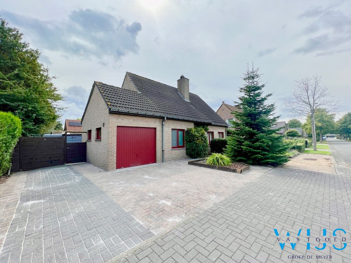 Ideaal woonhuis op TOPlocatie te Oostakker ! 