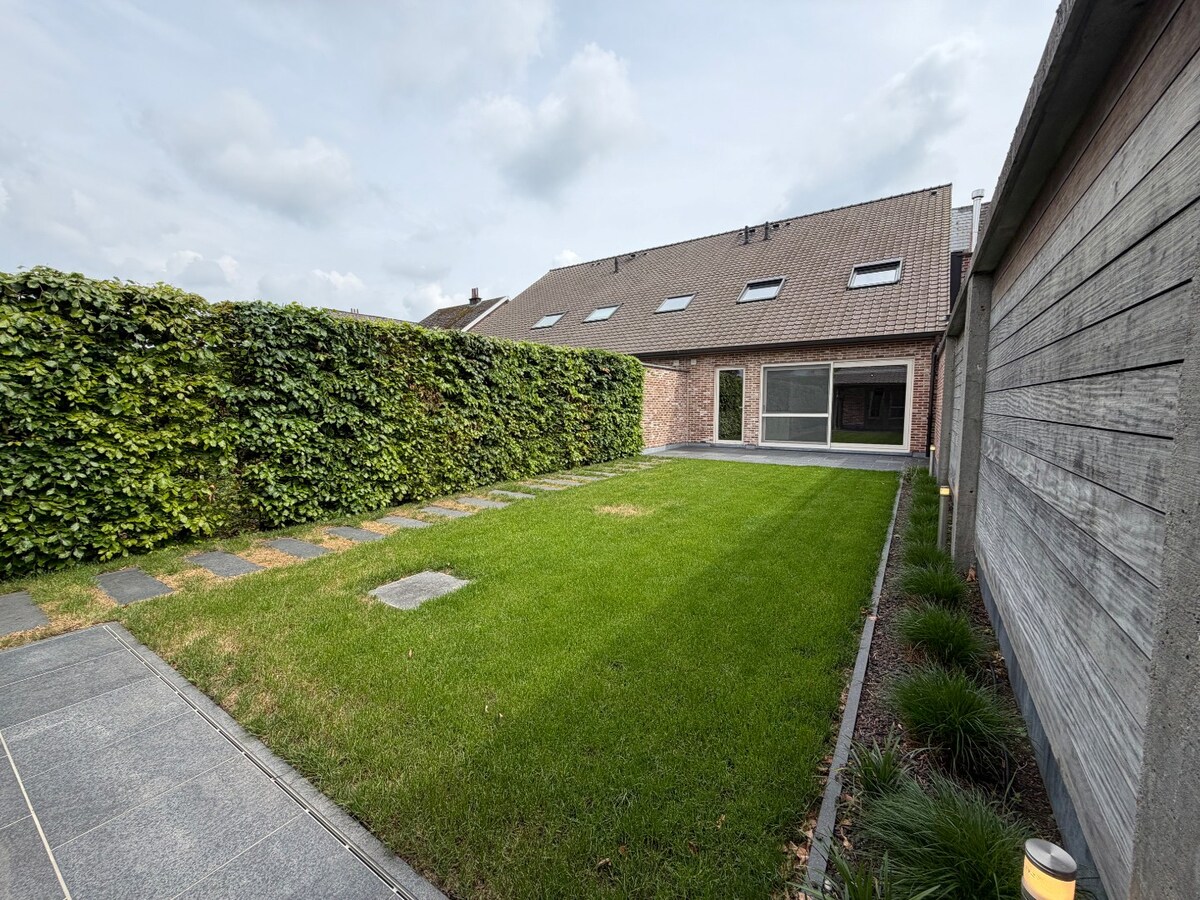 Praktische ingedeelde woning te Melsen. 