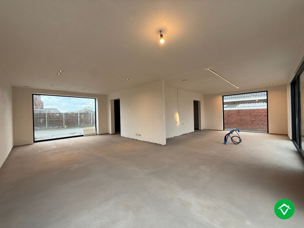 Alleenstaande woning met 3 slaapkamers en tuin op een rustige ligging te Gits 