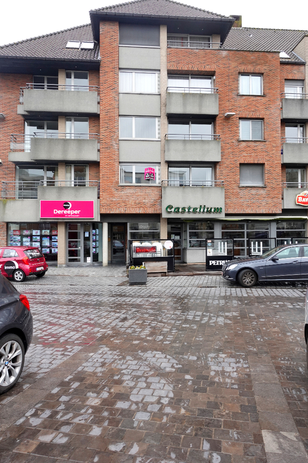 Lichtrijk appartement in het hart van Gistel 