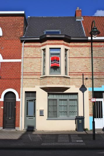 Zonnige, mooi gerenoveerde gezinswoning! 