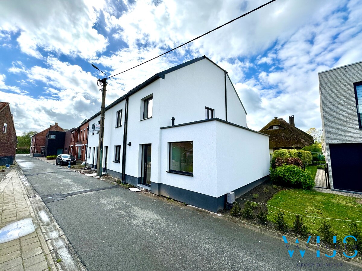 Energiezuinige nieuwbouwwoning in hartje Kluizen! 