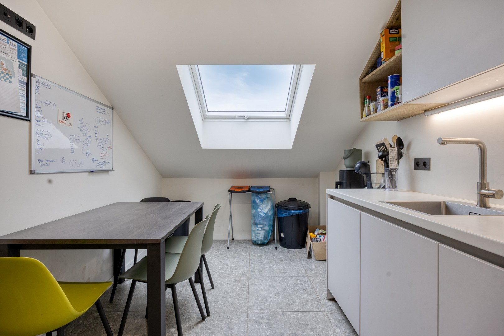 Studentenkamer van 28m² in prachtig gerenoveerd en ruime residentie met tuin in Leuven - 79KWH/m² 