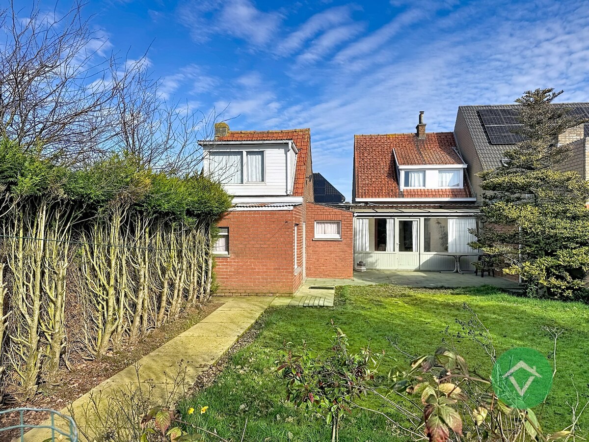 Woning met 3 slaapkamers en garage te Eernegem 