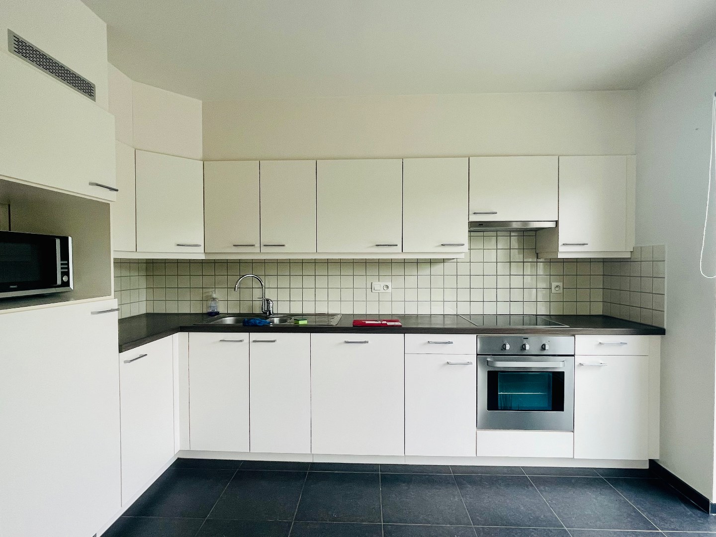 Deerlijk, Prachtige hoekwoning in een rustige wijk 900€/maand met zonnepanelen 