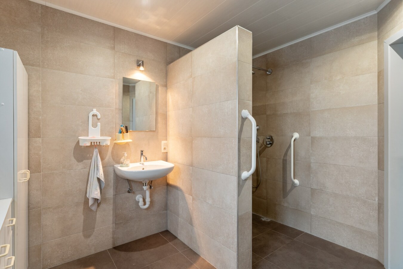 Halfvrijstaande gezinswoning op een perceel van 4a67ca op een rustige locatie te Dilsen-Stokkem. 