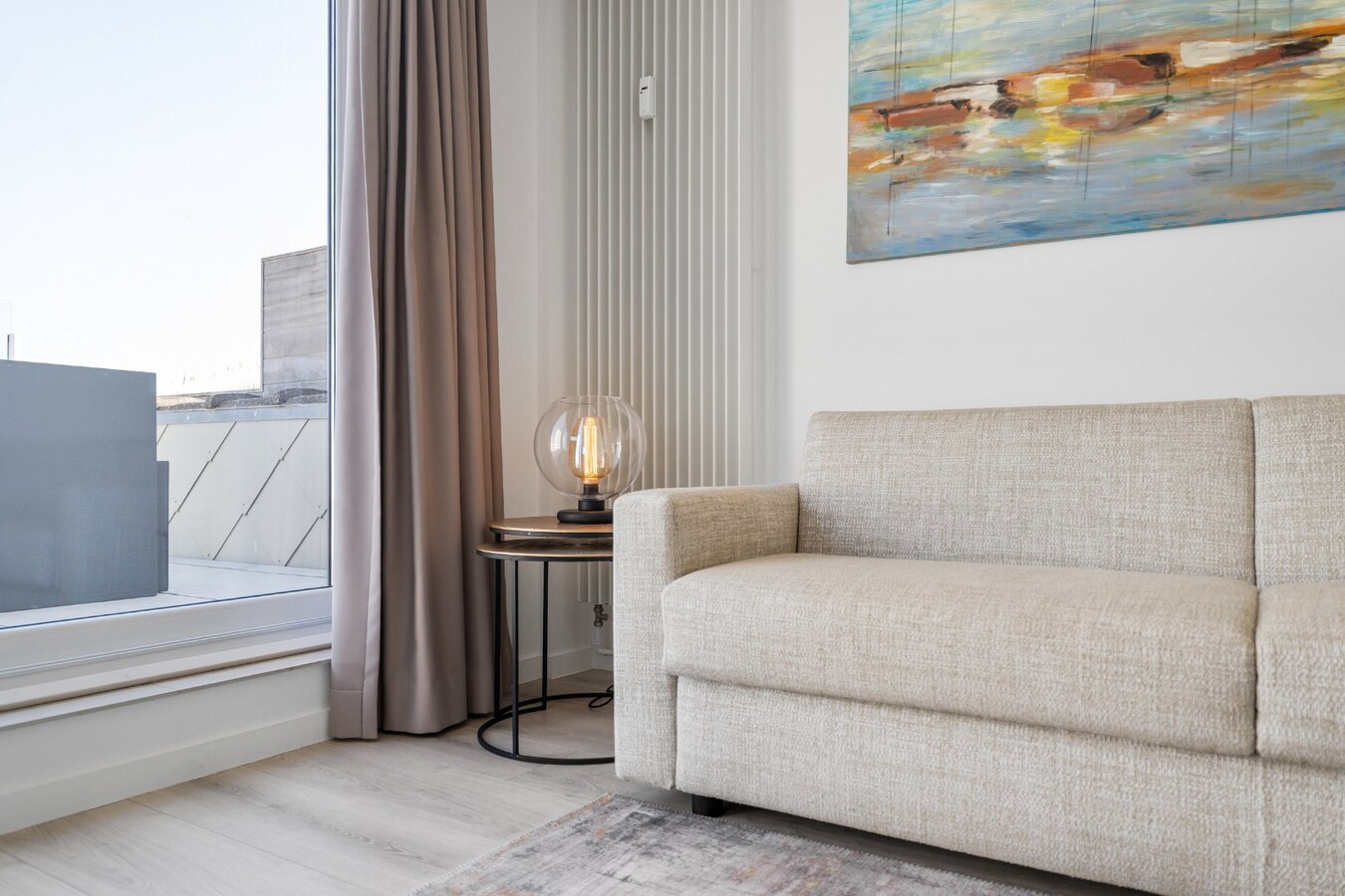 Exclusief hoekpenthouse met uitzonderlijk zeezicht en riant zonneterras in Heist. 