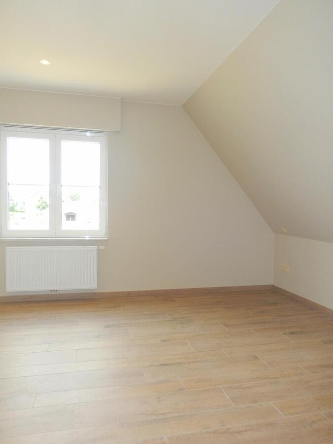 Uniek moderne nieuwbouwvilla met 4 slaapkamers 