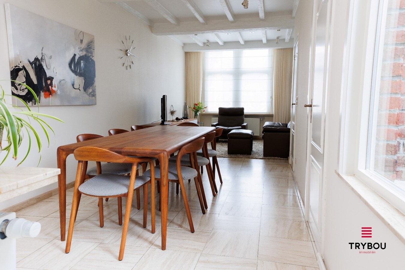 Ruime woning in het centrum van Poelkapelle 