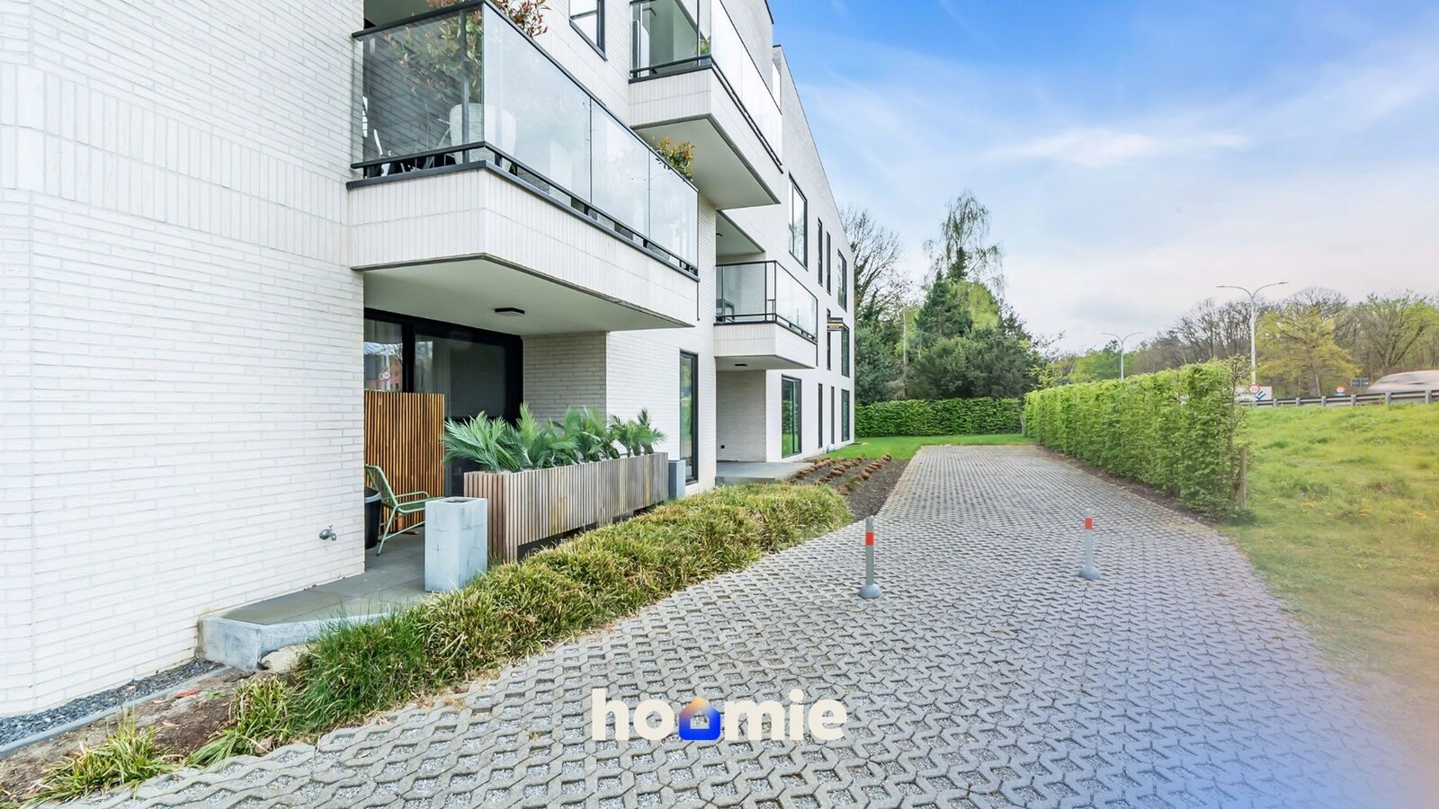 Benedenwoning te koop in Genk