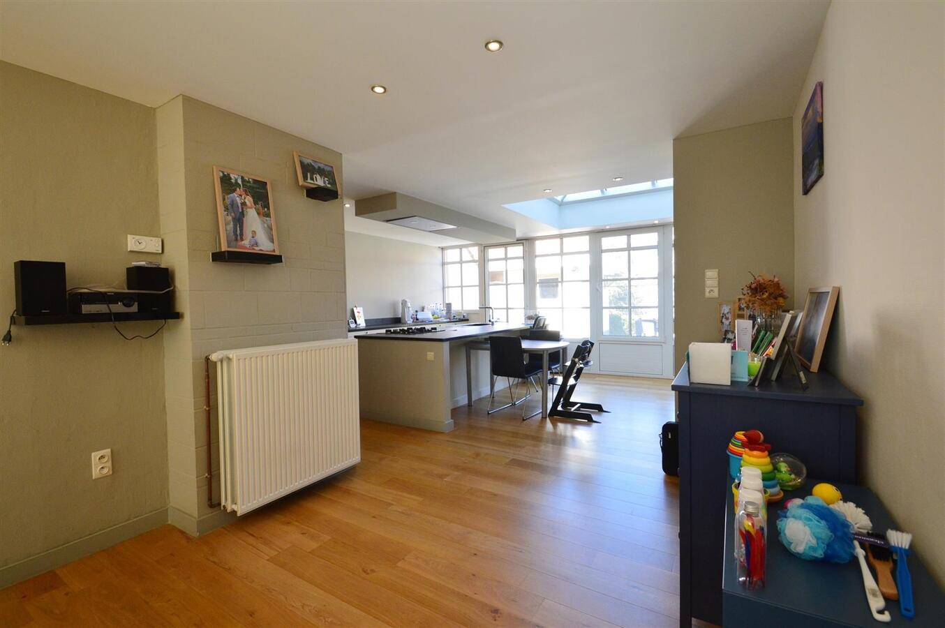 Leuke gezinswoning met aangelegd terras - Heist 