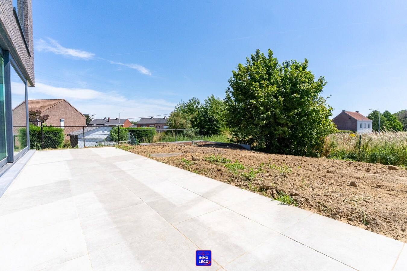 Appartement neuf rez-de-chaussée avec jardin et parking 2 voitures, TOP SECTEUR ! 