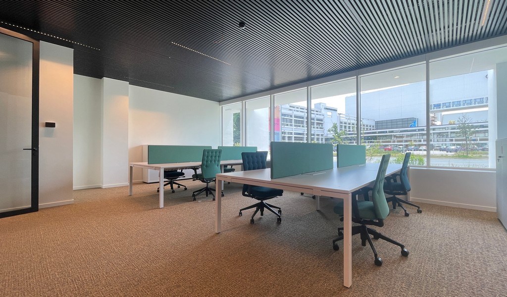 Full service kantoren in Humgy Singel te Berchem