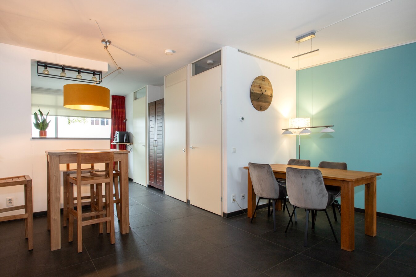 Moderne en royale tussenwoning – instapklaar en energiezuinig! 