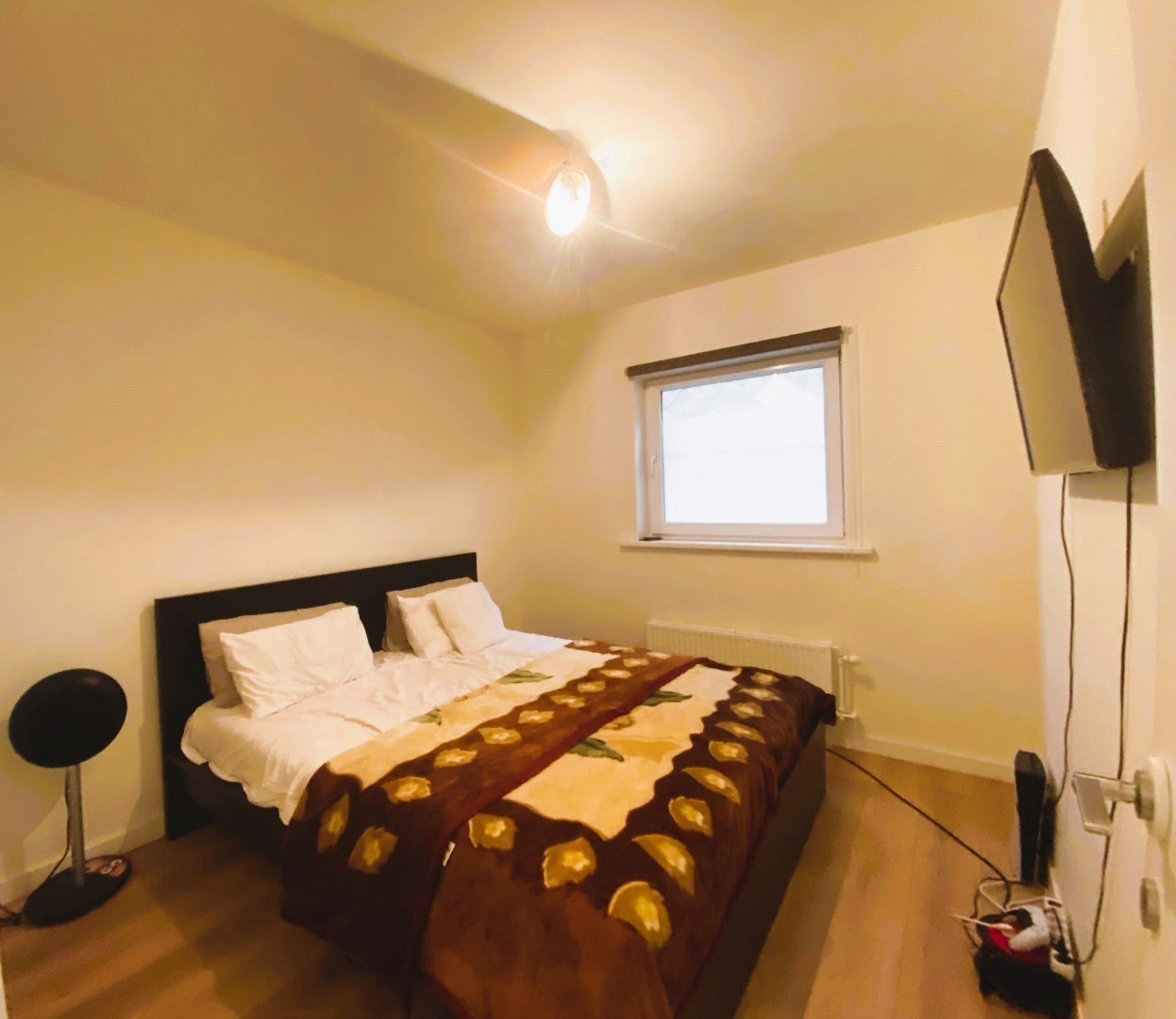Moderne verhuurde loft-woning met dakterras in hartje Desselgem! 