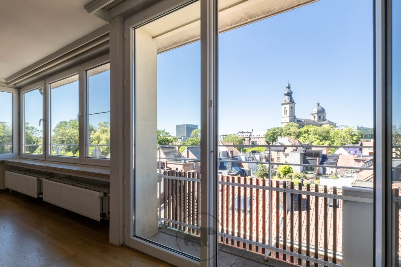 Ruim appartement met prachtig uitzicht nabij Muinkpark 