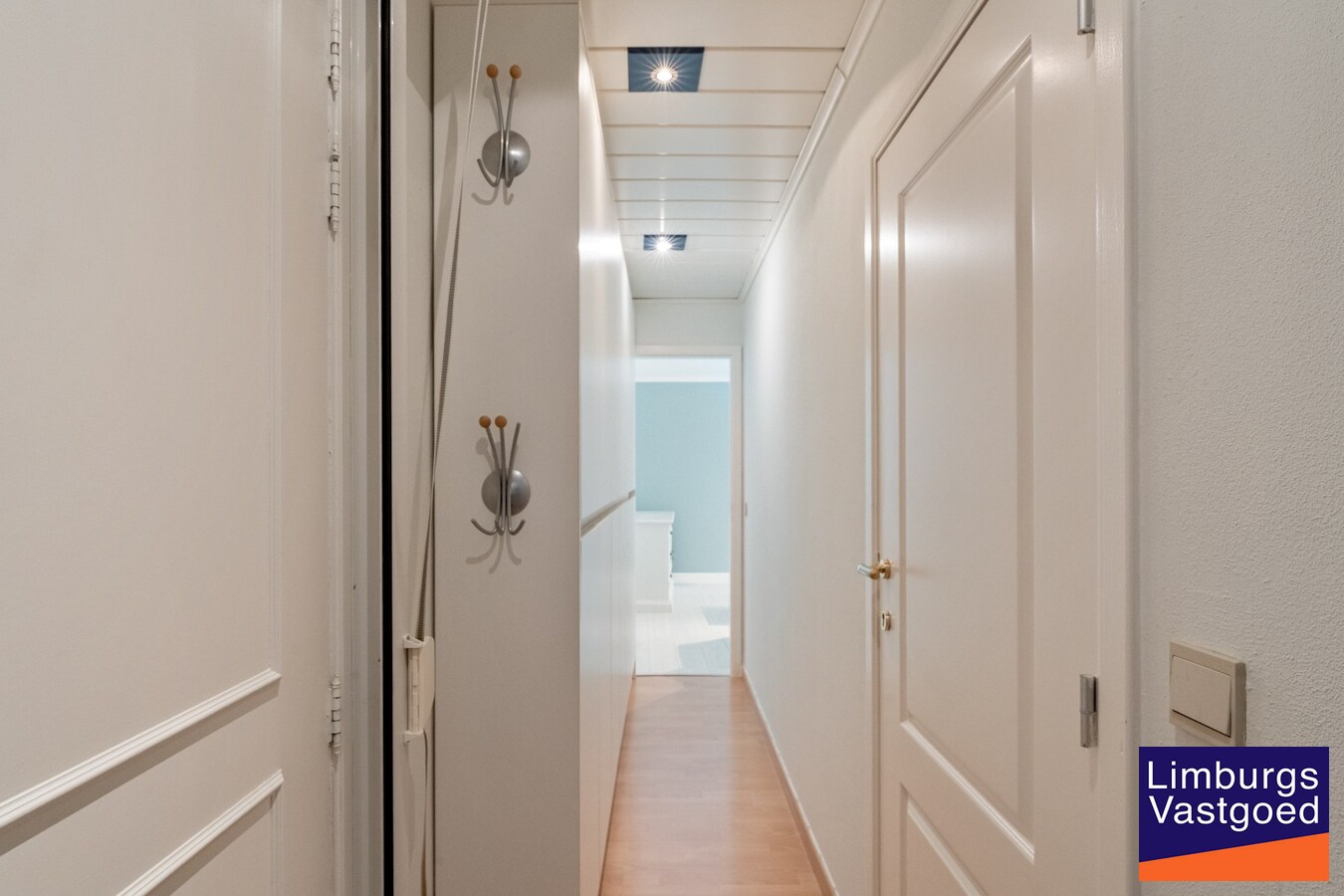 Gelijkvloers appartement, 78 m², 2 slpk, ruim terras, autostaanplaats 