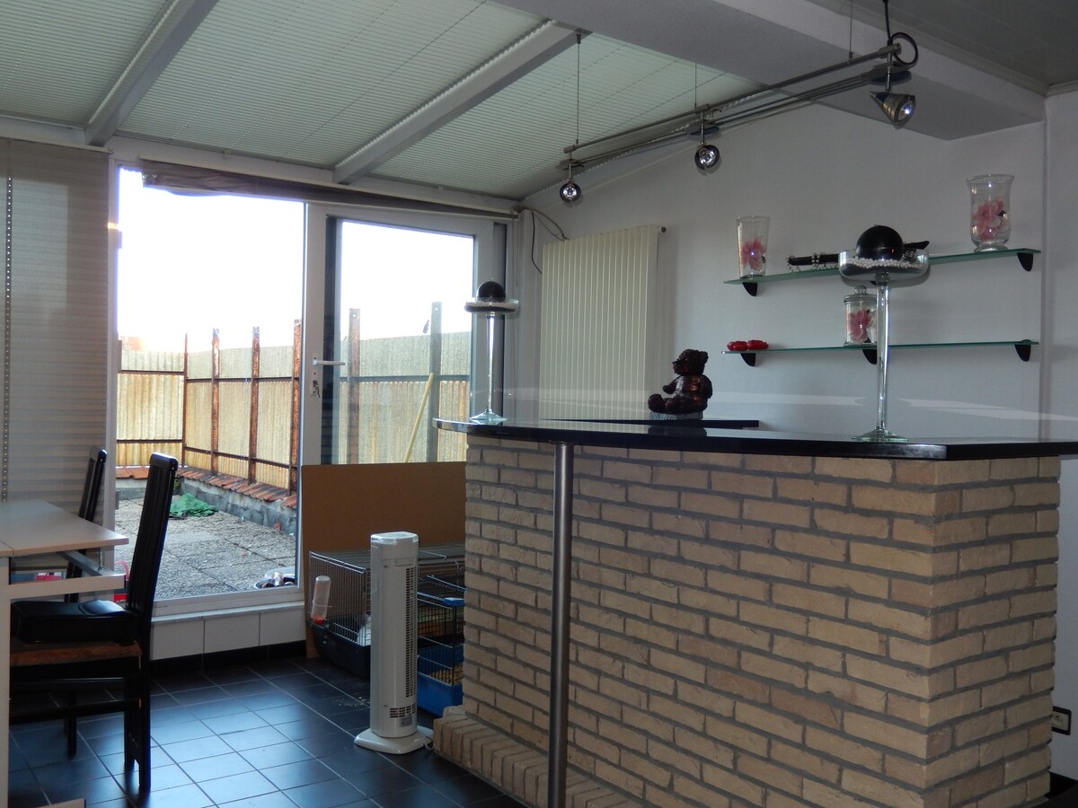 Instapklaar 3 slaapkamer appartement met groot zuidgericht terras 